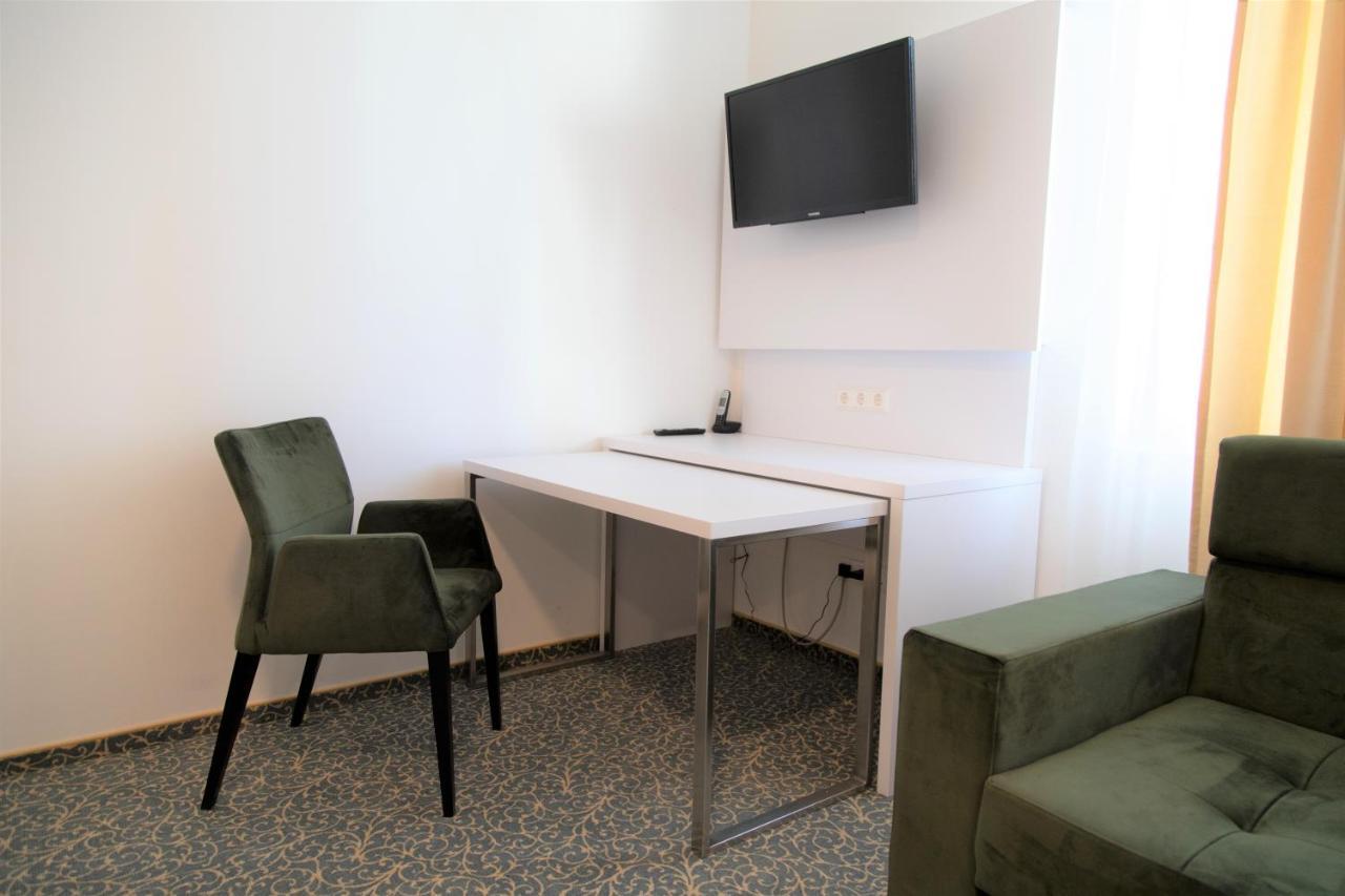 Amplidi Hotel Hannover Exterior photo
